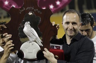 Djamel Belmadi, جمال بلماضي يقود لخويا بالتتويج بدوري نجوم قطر لاول مرة