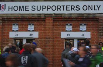 Fulham vs Tottenham Hotspur, 6th November 2011