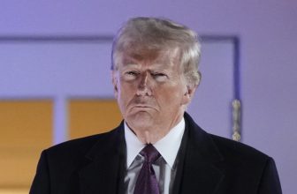 Trump targets Democratic fundraising in latest despotic move