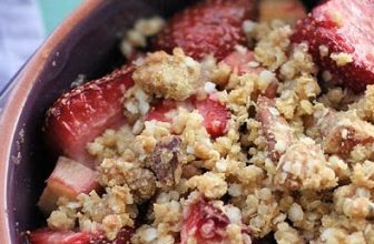 Gluten-Free Goddess Strawberry Rhubarb Crisp