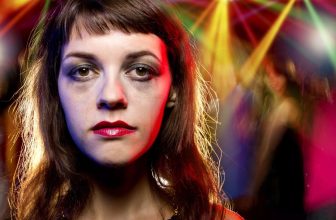 Could Your Chest Pain Be From Heartbreak? Here’s How to Tell