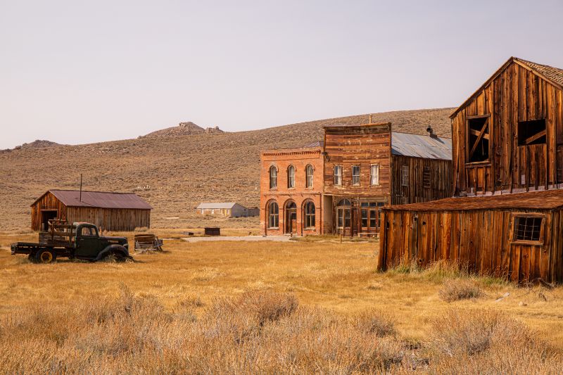 bodie ghost town buildngs