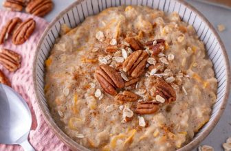 Carrot Cake Porridge {Gluten Free}