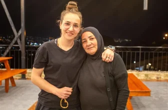 How a stolen rosary led one young woman to the Catholic Church