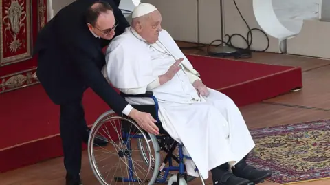Getty Images Pope Francis unexpectedly arrives in St. Peters Square at the conclusion of the Palm Sunday Mass