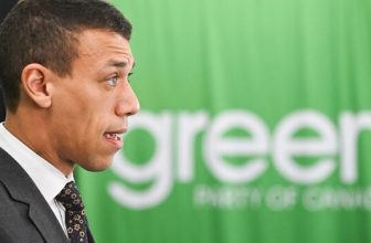 Debates commission defends inviting Greens despite party’s candidate shortage