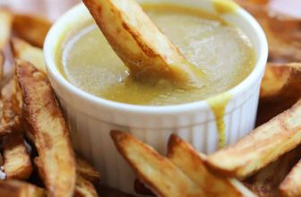 Chip Shop Curry Sauce {Gluten Free}