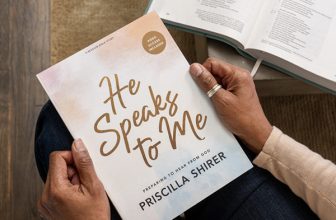 Now with Video Access! He Speaks to Me by Priscilla Shirer