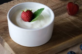 Is Yogurt Keto? How To Use It In A Low Carb Diet 2025