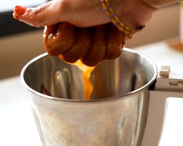 karuveppilai thokku- tamarind extract