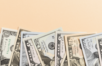 16 Low Effort Side Hustles That Can Make You Extra Money