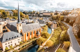 Luxembourg: New legislation enhances employee protections in cross-border restructurings