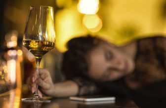 Gender Criticism in Addiction | Banyan Treatment Center