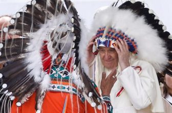 Federal leaders remember Pope Francis as humble pontiff who moved reconciliation forward