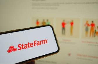 Sixth Circuit reopens State Farm retaliation case over timecard enforcement