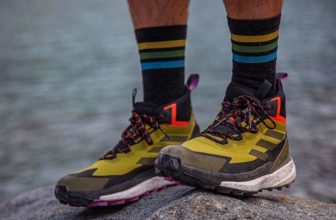 10 Travel Shoes That Are Perfect for Hikes and Streets