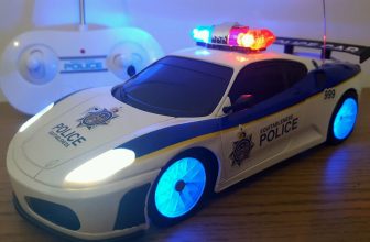 POLICE CAR FERRARI RADIO REMOTE CONTROL CAR FLASHING LEDS SIREN SOUND  BOYS TOYS