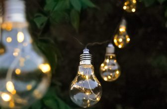 4m Solar Festoon LED Firefly Warm White Clear Bulb Outdoor Garden String Lights