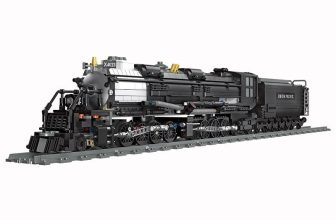 1608 pcs Big Boy Steam Locomotive Building Blocks Set – over 78cm long!