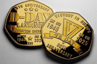 Pair of D-DAY & VE DAY 80th Anniversary Commemorative Coins. 1944-45. WW2. Gold.