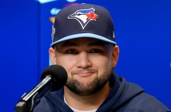 With Bo Bichette testing free agency, here’s a look at how the Jays have handled other homegrown stars