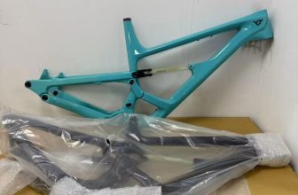 YT CAPRA MX CORE 4 CF FRAME – Enduro Carbon Frame L/XL-Black Magic, XXL-Nox Blue