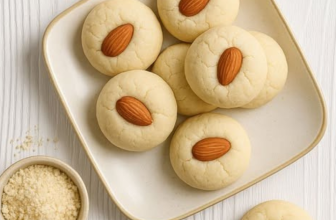 Almond Ghraybeh – Melts in Your Mouth