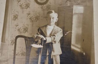 Calgary genealogy society working to uncover secrets of thrift store mystery box