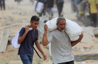 Controversial aid group set up in Gaza as alternative to UN to cease operations