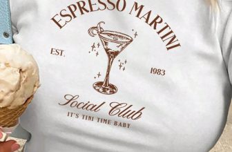 Espresso Martini Graphic Cropped White T-Shirt Women’s Casual Summer Tee Vintage