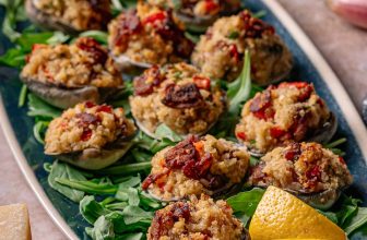 How to Make Clams Casino with Bacon & Crispy Breadcrumbs