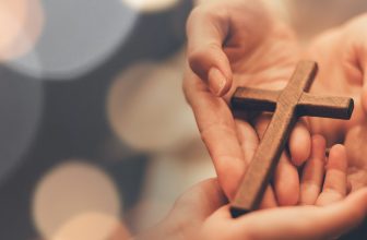 iBelieve – Christian Women Inspirational Devotionals