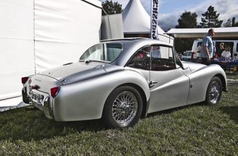 Triumph TR2 Coupé Francorchamps 1955 (7125)
