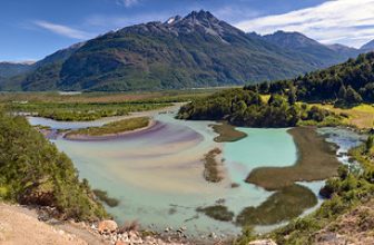 Confluencia Rio Ibañez y El Manso – Reserva Nacional Cerro Castillo (Patagonia – Chile)