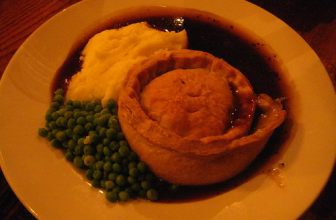 Chicken, Ham and Leek Pie, with Mash