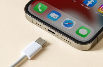 iOS 26 Adaptive Power feature automatically extends iPhone battery life
