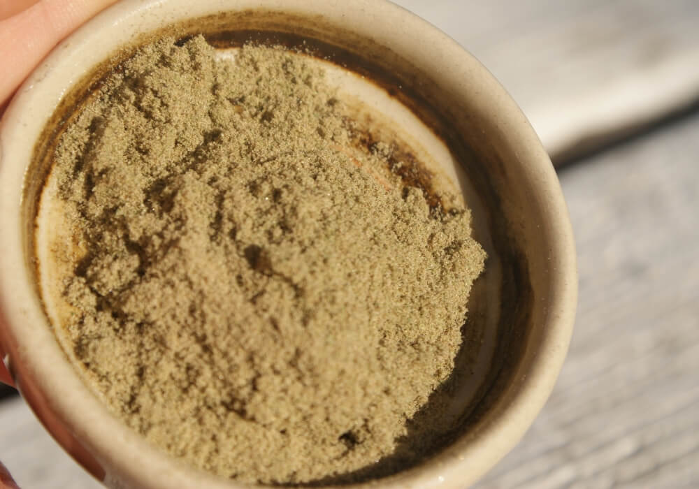 Cannabis sift kief