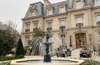 The 26 Best Luxury Hotels in Paris in 2026