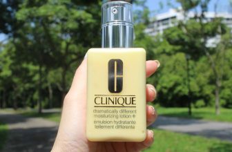 Didn’t like Clinique Dramatically Different Moisturizing Lotion in my 20s, but now I do in my 40s! » myBeautyCravings