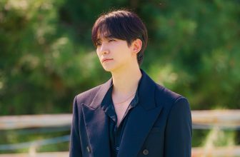 Lee Junho Tries To Save A Bankrupt CEO’s Life On “Typhoon Family”