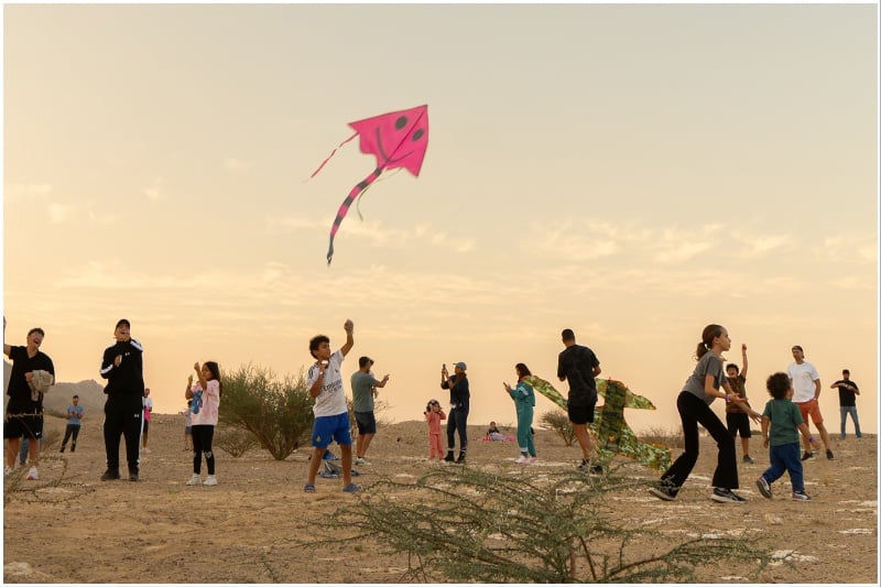 Meats & Mountains food festival kite flying