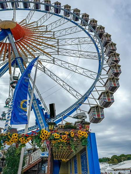 Ferris wheel at Oktoberfest