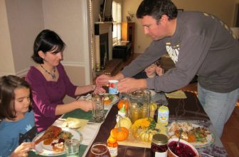 Southern Cornbread Dressing Recipe – Family Focus Blog