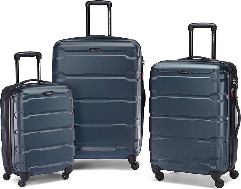 Samsonite Omni PC Hardside Expandable Luggage