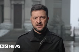 Zelensky warns Ukraine risks losing US support over White House peace plan