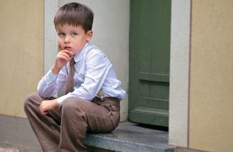 15 ways your childhood largely shapes who you are today