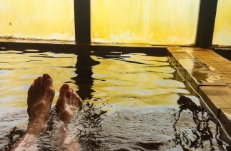 Communal Bathing Helped Me Get Over My Lifelong Body Image Issues