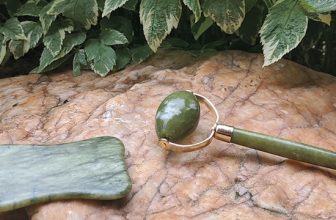 Everything You Need to Know About Real Jade Rollers