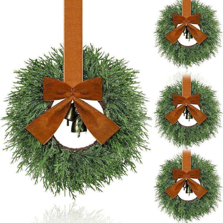 Set of 4 Small Christmas Wreaths