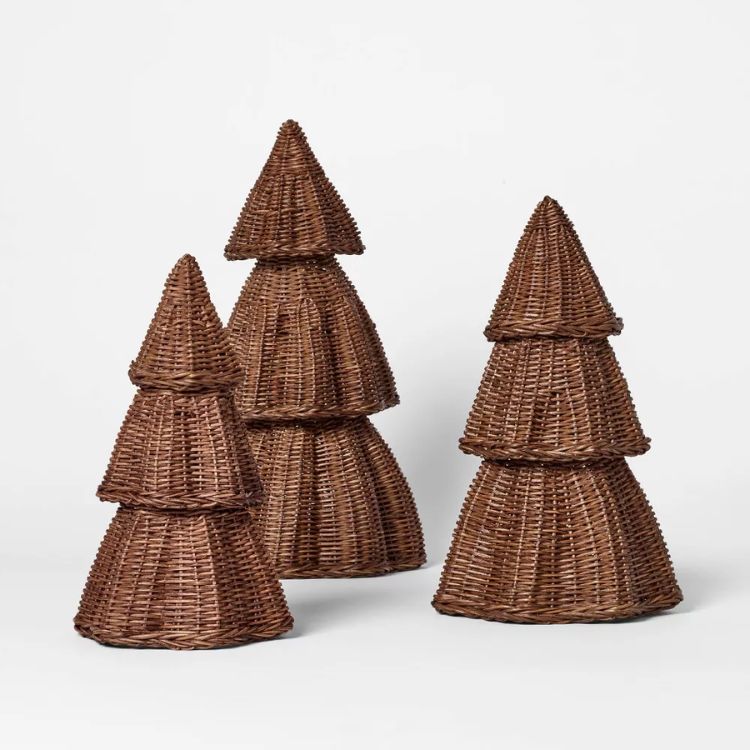 Scalloped Rattan Christmas Trees